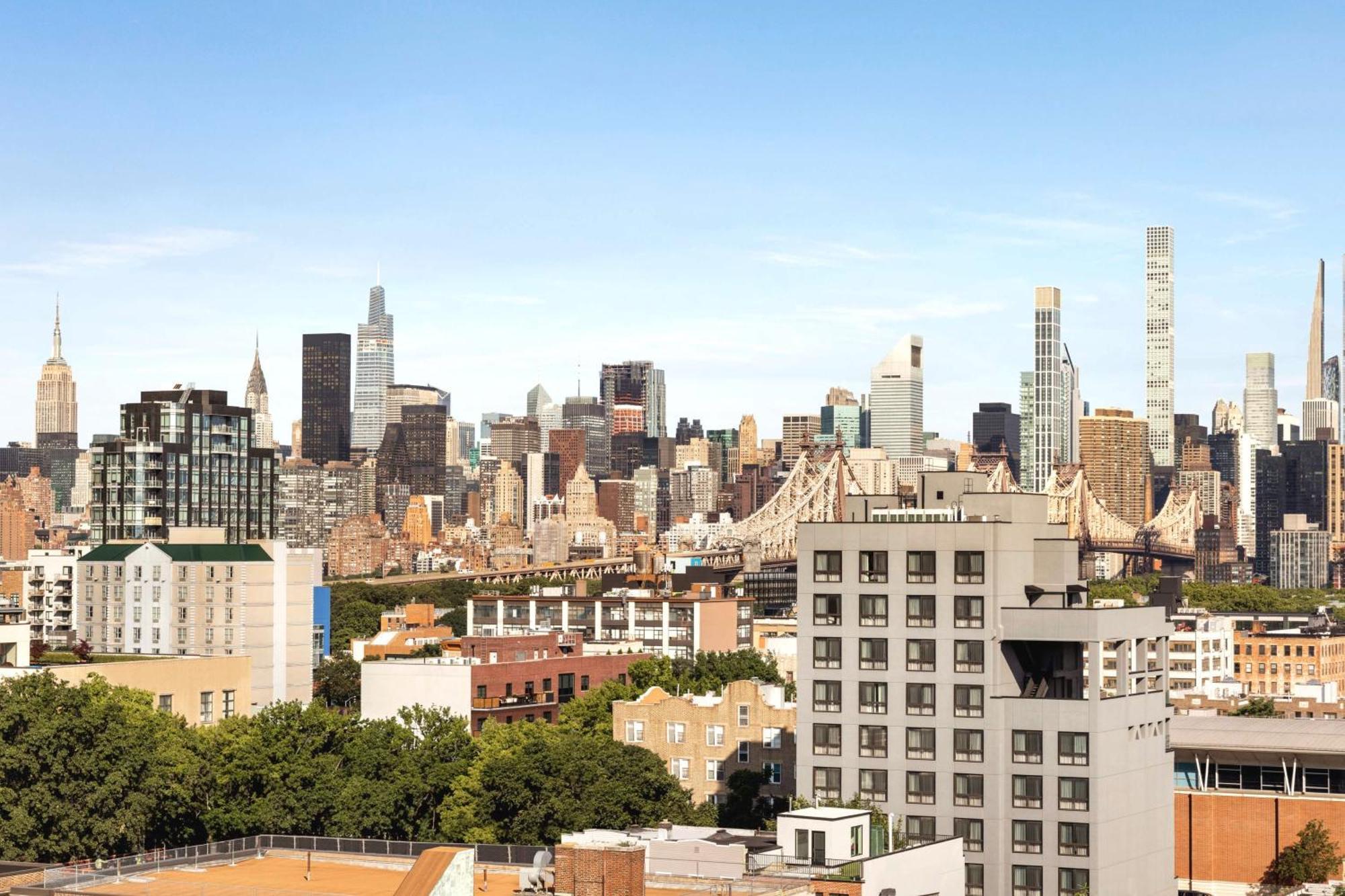 Home2 Suites Long Island City/Manhattan View New York Exterior photo